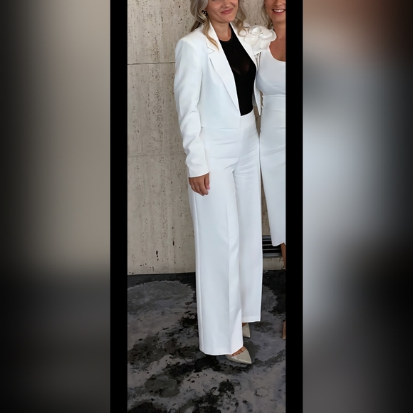 VILA Cream Tailored Suit, Size M - Picture 8 of 8